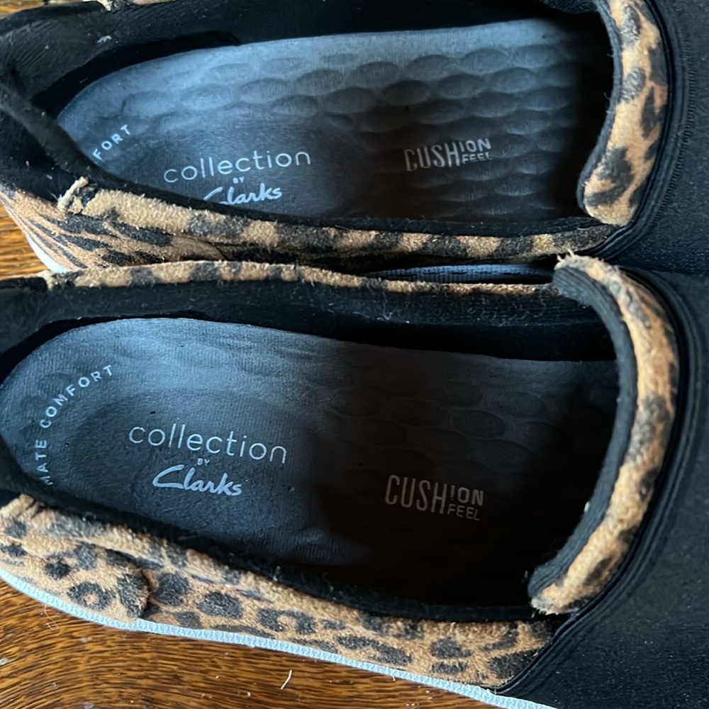 Clarks Womens Pawley Wes slip on animal print loafers flats US 8.5M - Picture 6 of 7